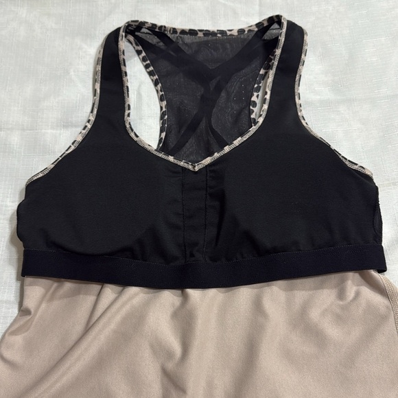 (A1) Lululemon Leopard Print Women's Tank Top, Sz 8 - Picture 9 of 11